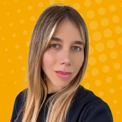 Camille Cardona, Senior Online Marketing Manager